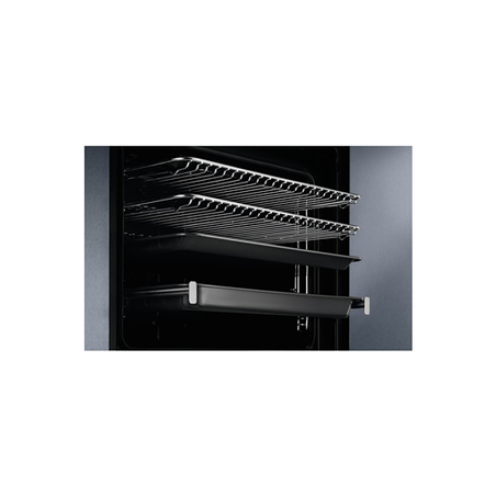 Four ELECTROLUX INTUIT EOB9S31WX