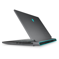 Alienware m15 R6-980
