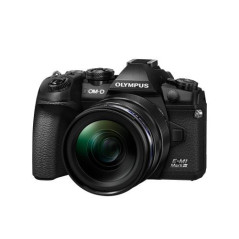 Appareil photo hybride Olympus OM-D E-M1 Mark III noir + ED 12-40mm f/2.8 PRO