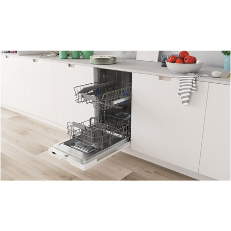 Lave-vaisselle INDESIT DSIC3M19